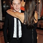 victoria-bechkam-son5