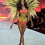 victoria’s-secret-models11