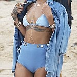rihanna-barbados6