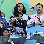 rihanna-brazil12