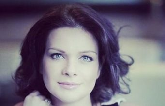 Prezantuesja simpatike e lajmeve Daniela Kostandini drejt divorcit