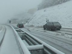 Abuzuan me fondet e pastrimit te rrugeve, arrestohen 4 persona