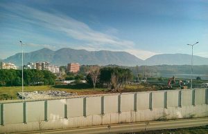 INUK urdheron nderprejen e punimeve te pallateve te liqeni