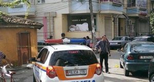 Tirane, policia parandalon nje akt terrorist
