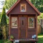 tiny-house-exterior