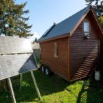 tiny-house-solar-power-panels