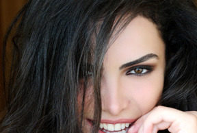 Zhaneta Byberi gati per Miss Universe