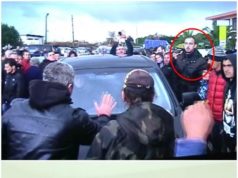 Bllokohet karvani me ndihma drejt Fierit. Mes tyre dhe ministri Veliaj