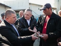 Meta i kthehet shefit të Emergjencave: Harro kollaren dhe zgjidhi problemin