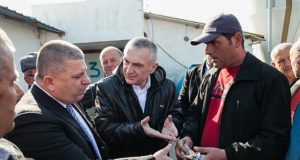 Meta i kthehet shefit të Emergjencave: Harro kollaren dhe zgjidhi problemin