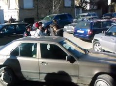 Korçë, rrahja e te riut, prinderit denoncojne dhunen