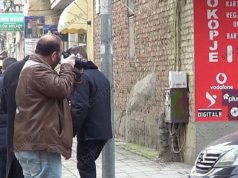 Tentohet te grabitet makina e postes, rojet private perleshen me grabitesit