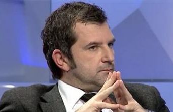 A fle Rama në shtrat me krimin?