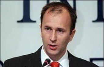 Buci, Lali, dhe kandidatura e Gjergj Bojaxhiut për kryebashkiak