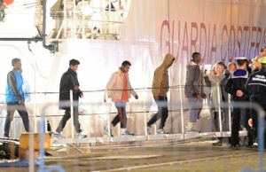 Arrestohen 2 skafistet qe shkaktuan 800 te vdekur ne Mesdhe