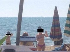 Plazhi i Golemit kthehet ne plazh topless