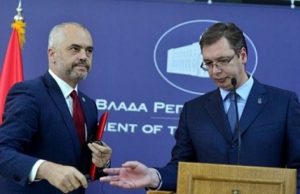 Vizita e Vuçiç paralizon Tiranen