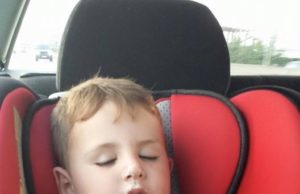 Arbitri i Superjores, Kridens Meta, shfaqet duke festuar ditëlindjen e djalit pas sulmit