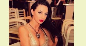 Interviste me Marina Fara, vajza seksi e Eli Fares