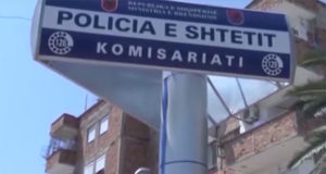 Vlore, shoferi i kryegjyqtares së Apelit eshte arrestuar teksa mbante 20 mije euro