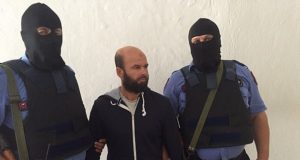 Aksion antiterror, policia italiane arreston 5 shqiptarë dhe 4 italianë
