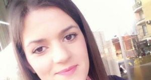 20-vjecarja e vetevrare kishte lene nje leter: “Më falni për këtë që bëra, nuk është faji juaj”