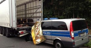 Humb jeten polici gjerman, po shoqeronte nje shtetas shqiptar ne aeroport