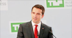 Rama: “Deri ne 2018 te gjitha klasat do te jene dixhitale”
