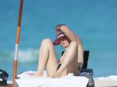 Bleona Qerreti kapet mat ne Turqi dhe ofendon gazetaret