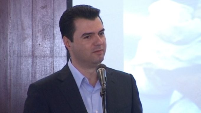 Basha: “Nene Tereza shembull per ne, te bashkohemi per te miren e vendit”