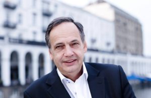 Fleckenstein sot ne Shqiperi: “Do vije dita kur do jemi ne BE”