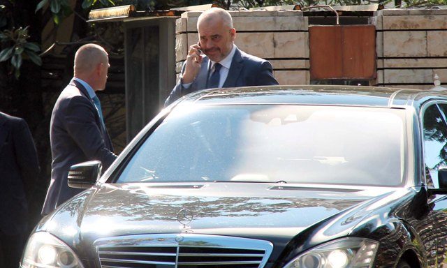 Vendimi i qeverise, 8 makina per kryeministrin e 2 per presidentin