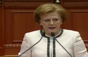 Sot mblidhet keshilli i mandateve per deputeten Valentina Leskaj
