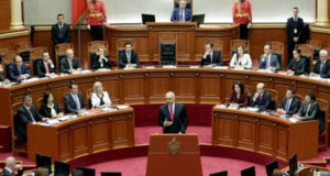 Rama: Borxhi ne 2016 ulet ne minimumin e tij historik 2.2%