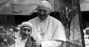 Papa Françesku: Nene Tereza “shenjtorja e gjalle”