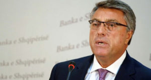Fullani padi ndaj Kuvendit dhe Bankes se Shqiperise