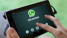 WhatsApp kercenohet nga nje virus. Me i rrezikuar Samsung