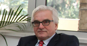Hoffman: Varferia dhe arsimi, objektivat e Shqiperise