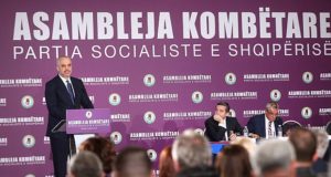 Rama surprizon: “Referendum per mandatin tim”