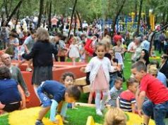 Parku i lojerave pushtohet nga femijet