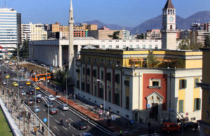 Bashkia e Tiranes: Kompleksi i pallateve te Diga e Liqenit nuk do te ndertohet