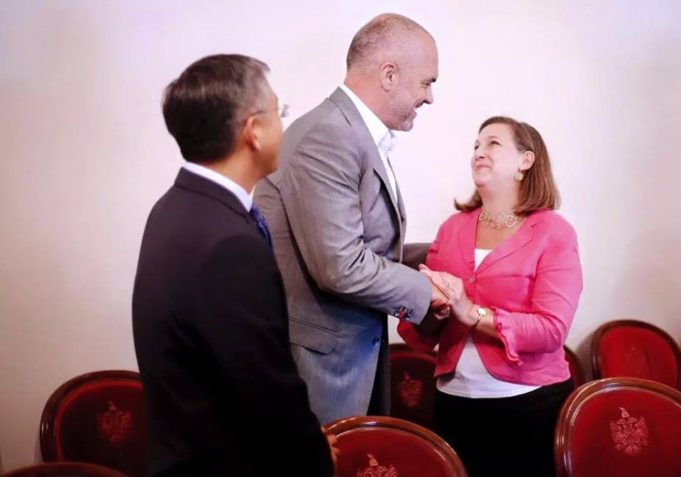 Nuland ne Tirane, takime me Ramen, Bashen e Bushatin