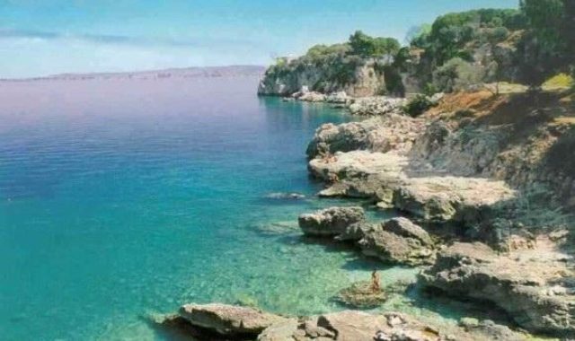 Mediat greke: Shqiperia ne turizem, “Greqia e ardhshme”