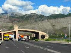 Hani i Hotit, pike e perbashket kufitare