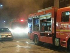 Zbardhen pamjet, autoret i vune flaken me benzine makines se Mumajesit