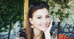 Pasionet ekstreme te moderatores shqiptare