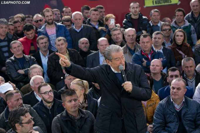 Berisha ultimatum Rames: “Fundi yt është ose burgu ose fataliteti “