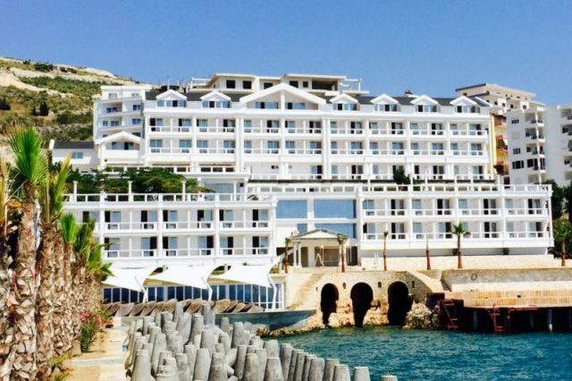 Nipi i Balilit: “Ja kush jane klientet ne Santa Quaranta”