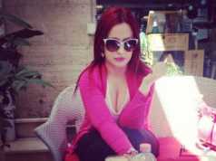 Ja si perfitoi sekretarja e ministrit 24 mije euro nga familjaret e te burgosurve