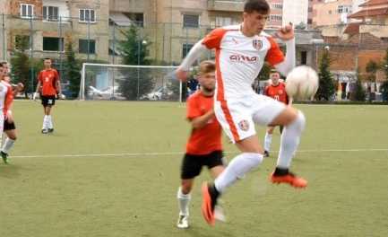 Jorgo Pëllumbi, 16-vjeçari qe kerkohet nga Monaco